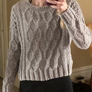 Chenille Cable Knit Sweater! Size small